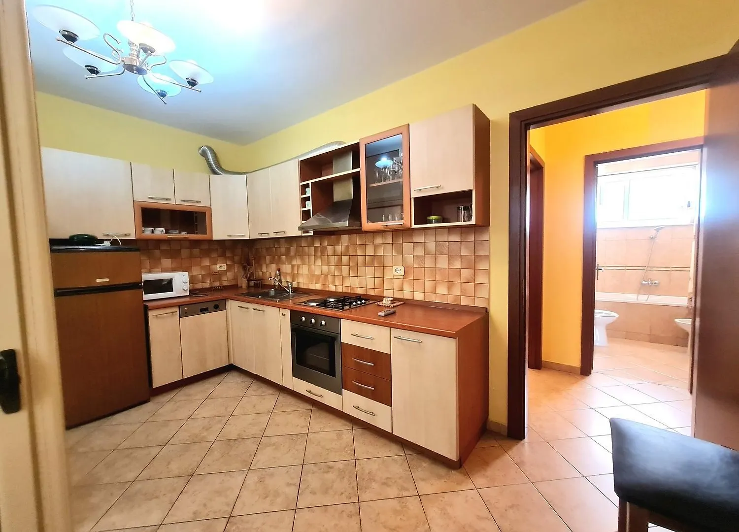 Coco Apartment Tirana 0*,